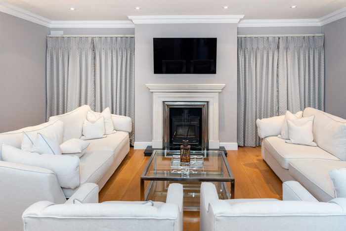 Buy Luxury Curtains in Dubai